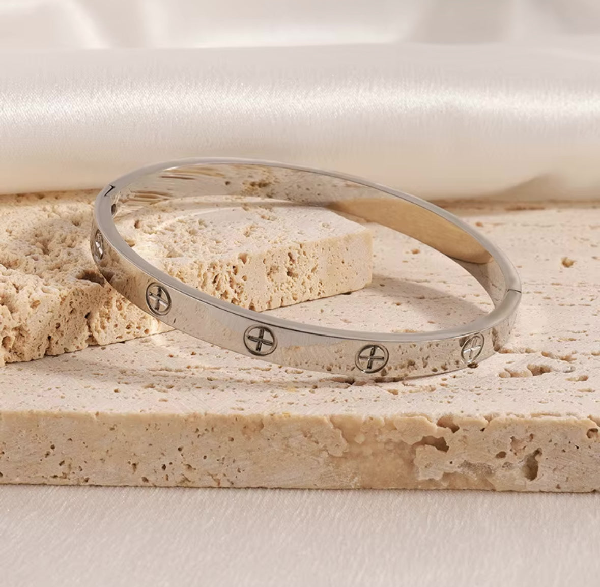 Love Bracelet