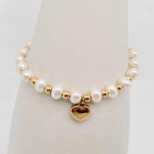 Stainless Steel Heart Pendant Pearl Beaded Bracelet