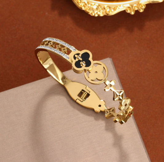 Starlit Fleur Bangle